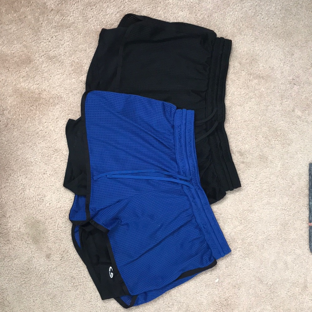 Bundle of two running shorts